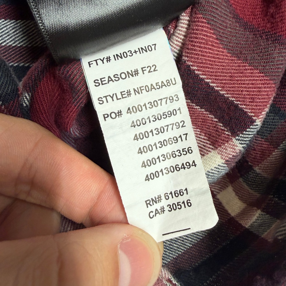 The North Face Plaid Flannel Button Down Shirt Cotton Outdoors Red Black Mens XL - Picture 9 of 16